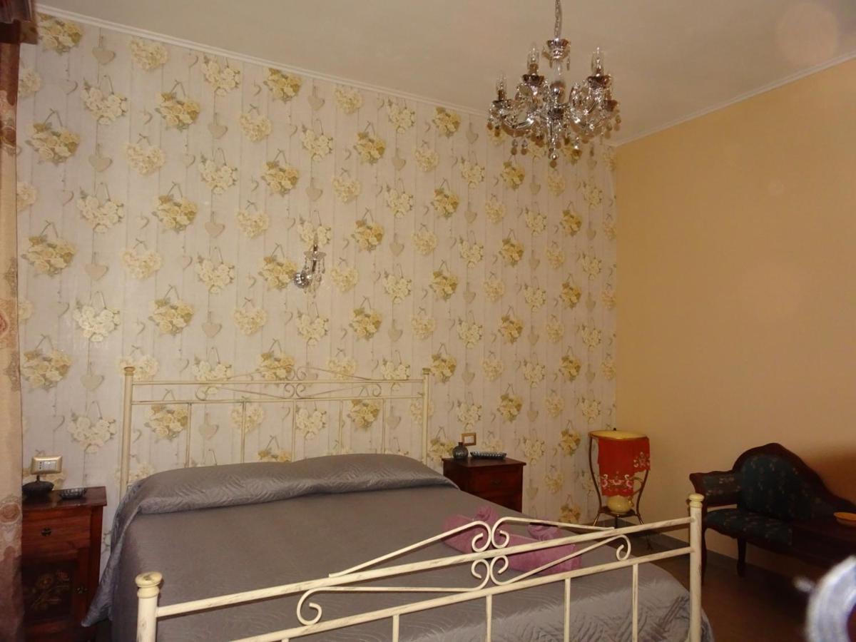 La Casa Di Benedetta Bed & Breakfast Siraküza Dış mekan fotoğraf