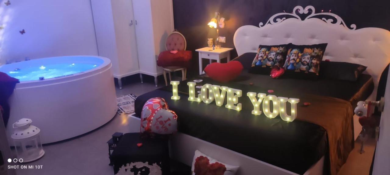 La Casa Di Benedetta Bed & Breakfast Siraküza Dış mekan fotoğraf